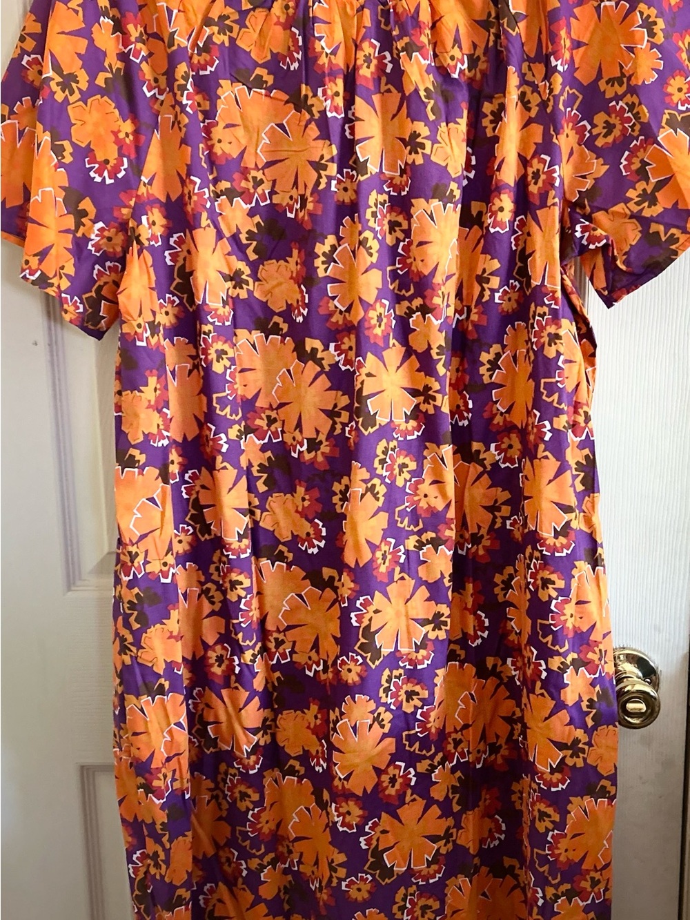 2X. New. Anthony Richards Purple and Orange Floral Caftan